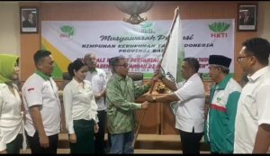 Musda HKTI Provinsi Banten, Asep Jatnika Sutrisno Terpilih Secara Aklamasi Periode 2025-2030 Musda HKTI Provinsi Banten, Asep Jatnika Sutrisno Terpilih Secara Aklamasi Periode 2025-2030