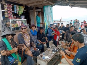 Macan kulon dan PPKMBI Cilegon Banten Hadiri Pencabutan Pagar Laut Dipantai Tanjung Pasir Bersama Abah Khalid