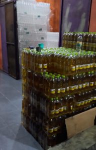 Diduga Ilegal,Usaha Minyak Goreng Curah di Ruko Jalan Jayanti Yang Dikemas Gunakan Botol Terjun Bebas