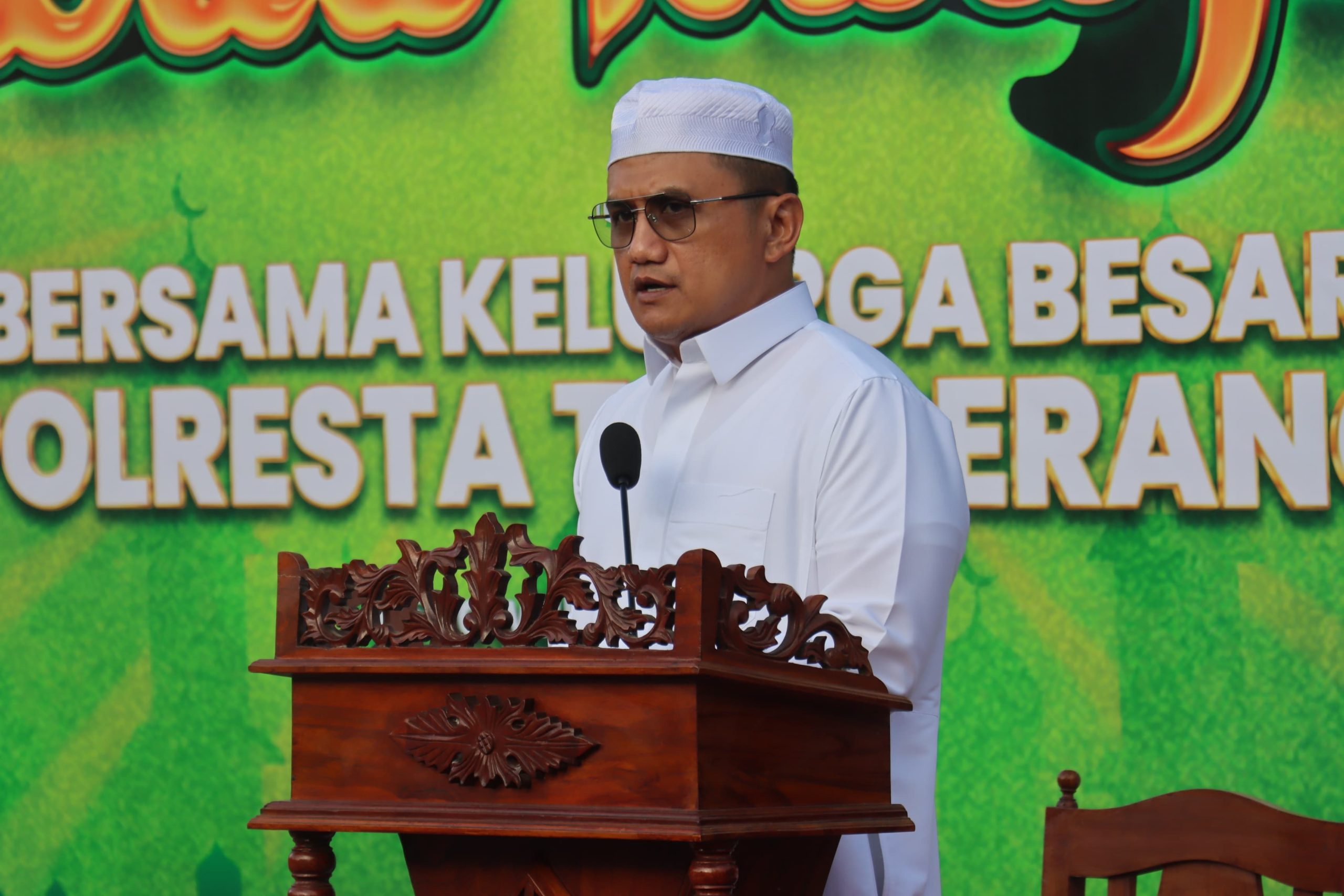 Kapolresta Tangerang Sambut Hari Raya dengan Sholat Idul Fitri dan Halal Bi Halal di Halaman Mapolresta Tangerang