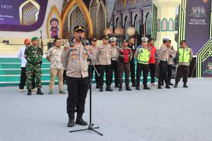 Polresta Tangerang Gelar Apel Pengamanan MTQ XXII Provinsi Banten di Alun-Alun Kabupaten Tangerang Polresta Tangerang Gelar Apel Pengamanan MTQ XXII Provinsi Banten di Alun-Alun Kabupaten Tangerang