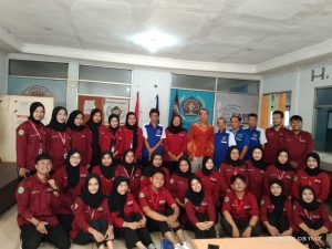 Hari Kebebasan Pers Sedunia, Sekretariat PWI Kota Tangerang Dikunjungi Puluhan Mahasiswa UNIS Tangerang Hari Kebebasan Pers Sedunia, Sekretariat PWI Kota Tangerang Dikunjungi Puluhan Mahasiswa UNIS Tangerang