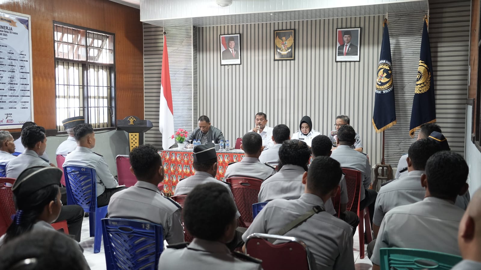 DIRJENPAS, Sambangi Petugas Lapas Yang Terluka di NABIRE