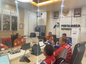 Tim Audit Obvitnas Korsabhara Polri dan PT. KPI RU V, Tanda Tangani Hasil Audit Resertifikasi dengan Predikat “GOLD” Tim Audit Obvitnas Korsabhara Polri dan PT. KPI RU V, Tanda Tangani Hasil Audit Resertifikasi dengan Predikat “GOLD”