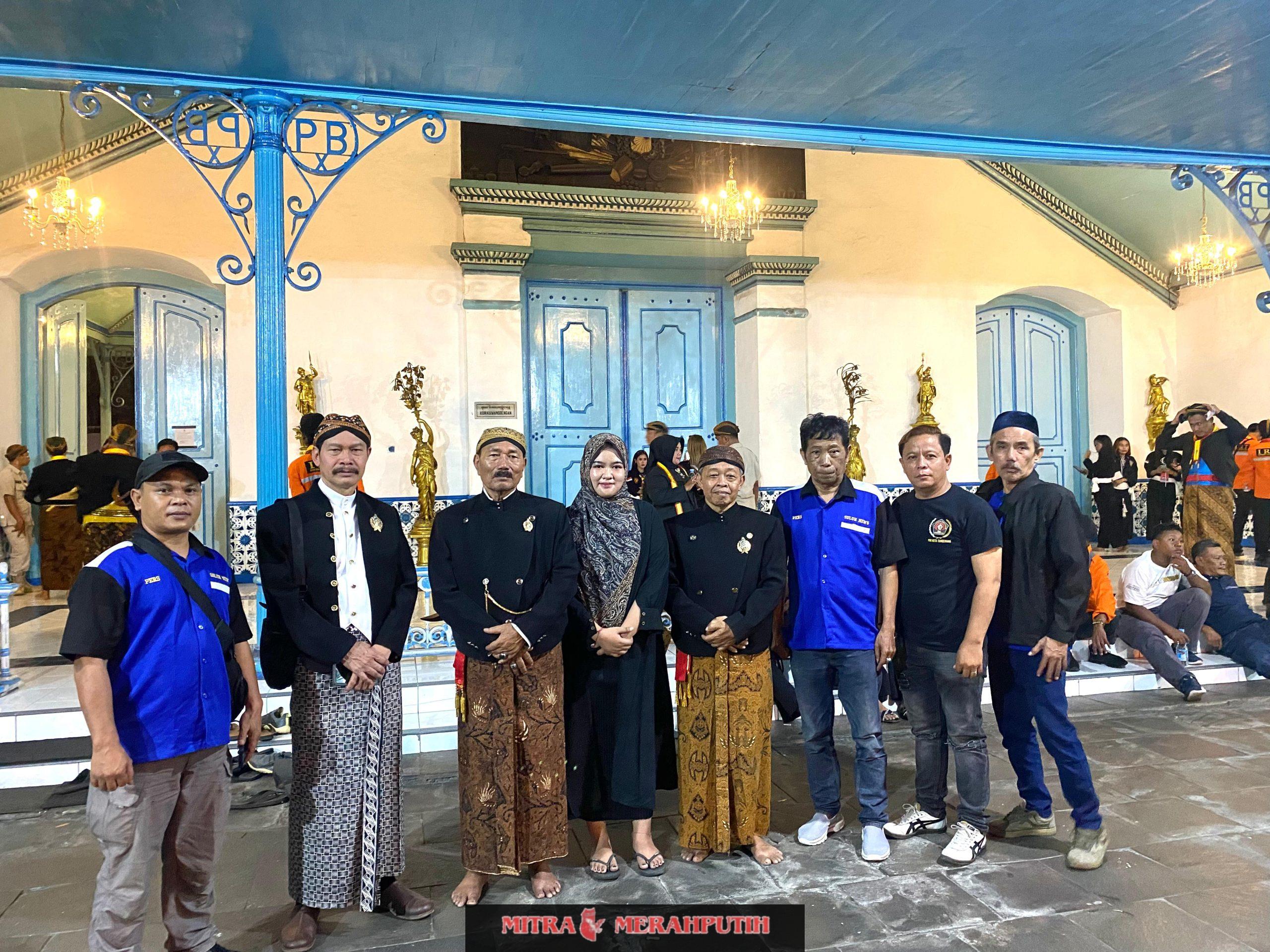 Anggota PWI Kota Tangerang Mengikuti Acara Tradisi Kirab Pusaka 1 Suro 2025 di Surakarta