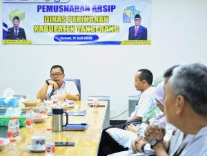 Wujudkan Tertib Arsip, Dinas Perikanan Musnahkan 141 Arsip Kadaluarsa