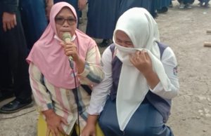 Banyak Peserta Didik yang Tidak Diterima, Forum Warga Sepatan Lakukan Aksi Demo Di Depan SMKN 2 Kabupaten Tangerang Banyak Peserta Didik yang Tidak Diterima, Forum Warga Sepatan Lakukan Aksi Demo Di Depan SMKN 2 Kabupaten Tangerang