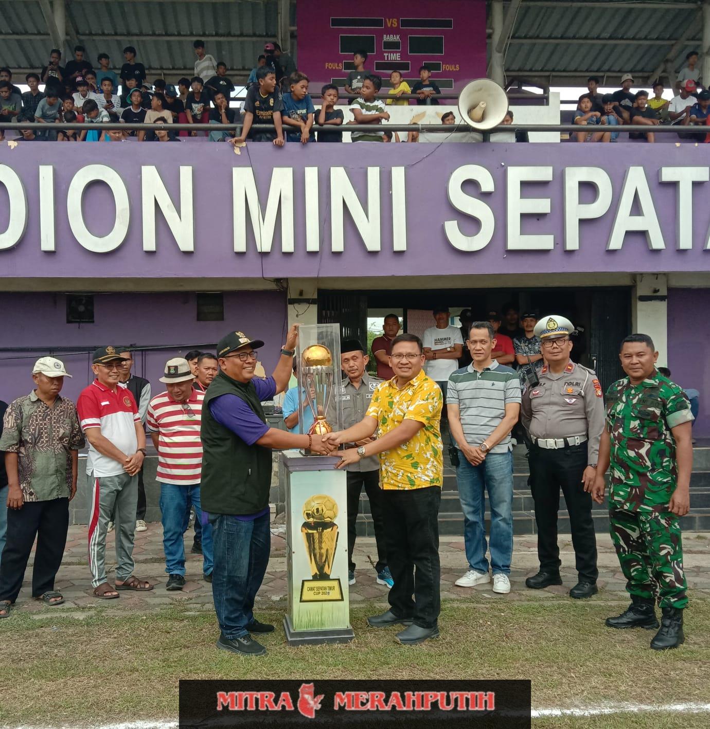 Meriahkan HUT RI ke 80 Camat Sepatan Timur dan KOK Gelar Turnamen Camat Cup 2025