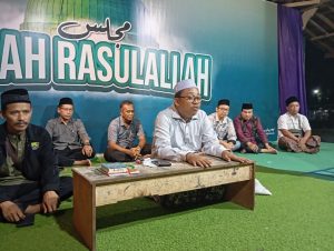 Gus Nur Rohman: Sangat haram Kibarkan Bendera One Piece Gus Nur Rohman: Sangat haram Kibarkan Bendera One Piece