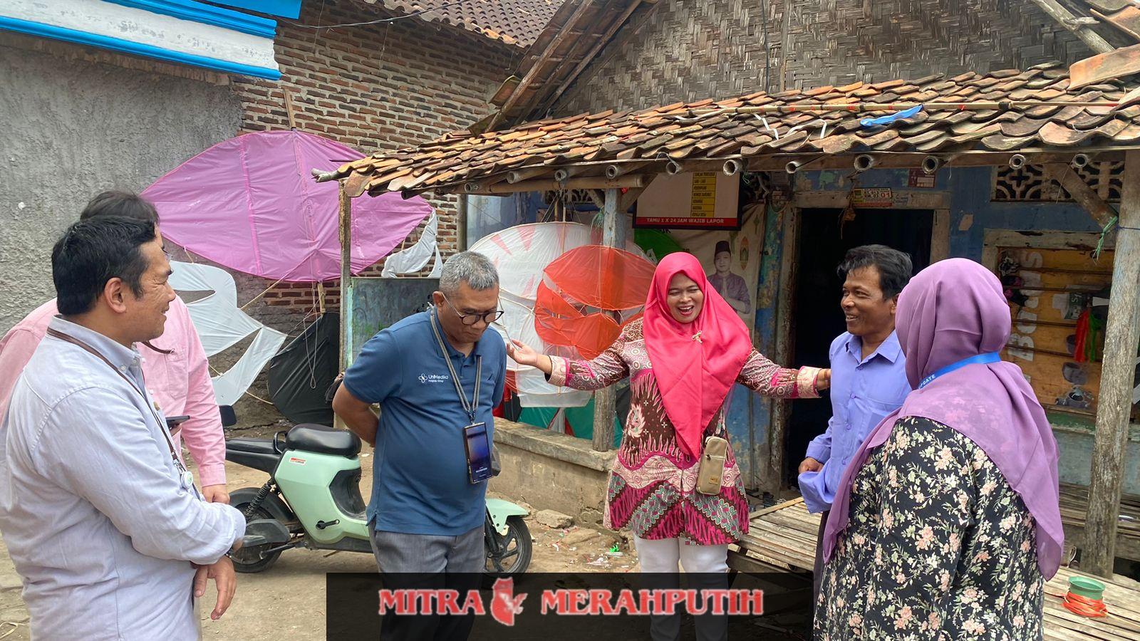 RS UniMedika Sepatan Bersilaturahmi ke Rumah Pasien Atas Keluhannya di Medsos