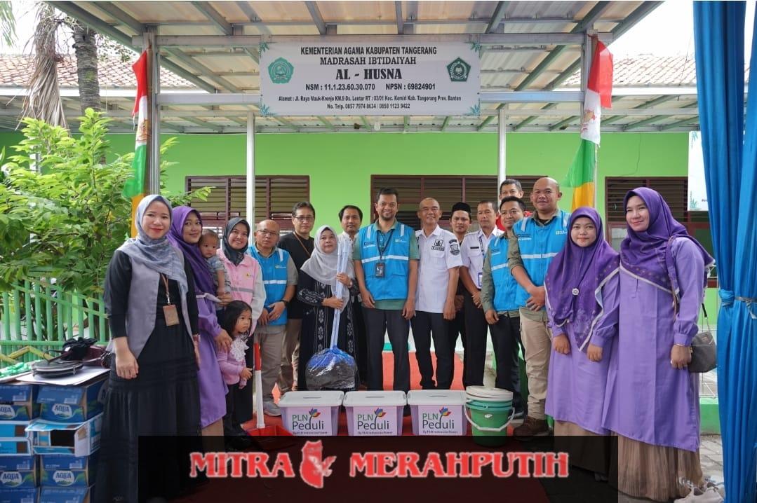 Rayakan Kemerdekaan RI Ke-80: UBP Lontar Resmikan Pembangunan Sekolah MI Al-Husna Desa Lontar