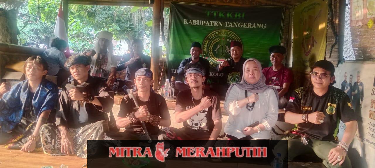 Ketua Yayasan Tjimande Al Hikmah Bersilaturahmi Kepadepokan Nursyifa Pusaka Putra ( Pembina DPP Pusat TTKKBI) di Sepatan Timur