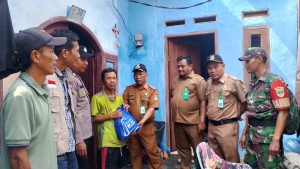 Gerak Cepat Lurah Dan Sekel Pakuhaji Kunjungi Rumah Warga Korban Angin Puting Beliung Gerak Cepat Lurah Dan Sekel Pakuhaji Kunjungi Rumah Warga Korban Angin Puting Beliung