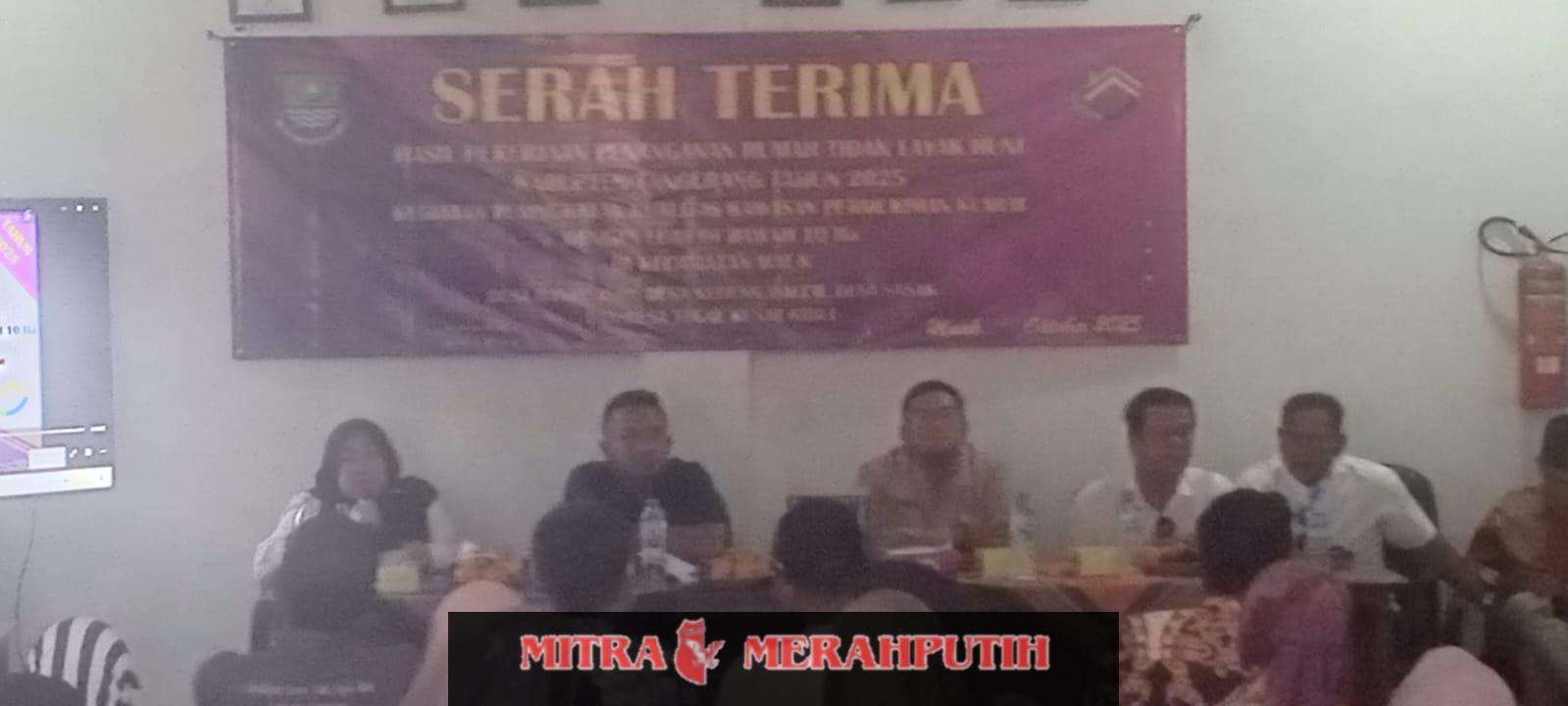 Serah Terima Kunci Program RTLH di Kecamatan Mauk