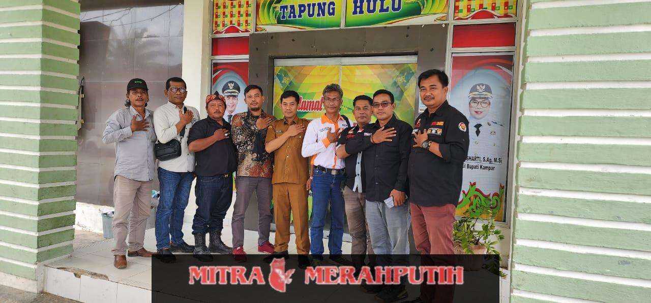 Insan Pers dan Camat Tapung Hulu Kolaborasi Tingkatkan Kepedulian Masyarakat