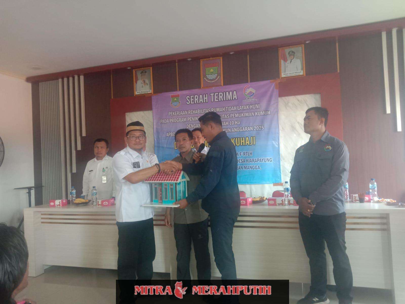 Warga Antusias Hadiri Giat Serah Terimah Rumah Layak Huni Program Dinas Perkim Kabupaten Tangerang