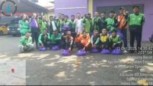 Kecamatan Sepatan Timur Bagi – Bagi Bingkisan, Dalam Rangka HUT Kabupaten Tangerang ke-393