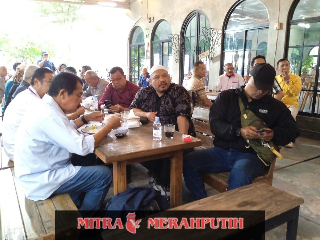 Dalam Rangka Jalin Silaturahmi Aktivis, Pelopor Haji Indra Plaza S.H Gelar Acara Penuh Khidmat Dan Kebersamaan
