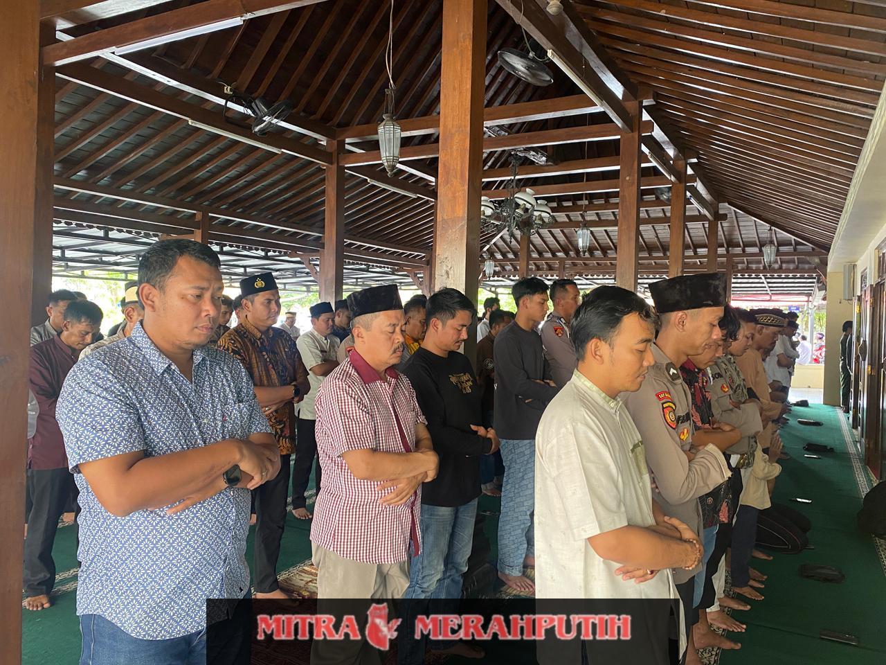 Polresta Tangerang Gelar Salat Gaib dan Istighotsah untuk Korban Bencana Alam di Sumatera