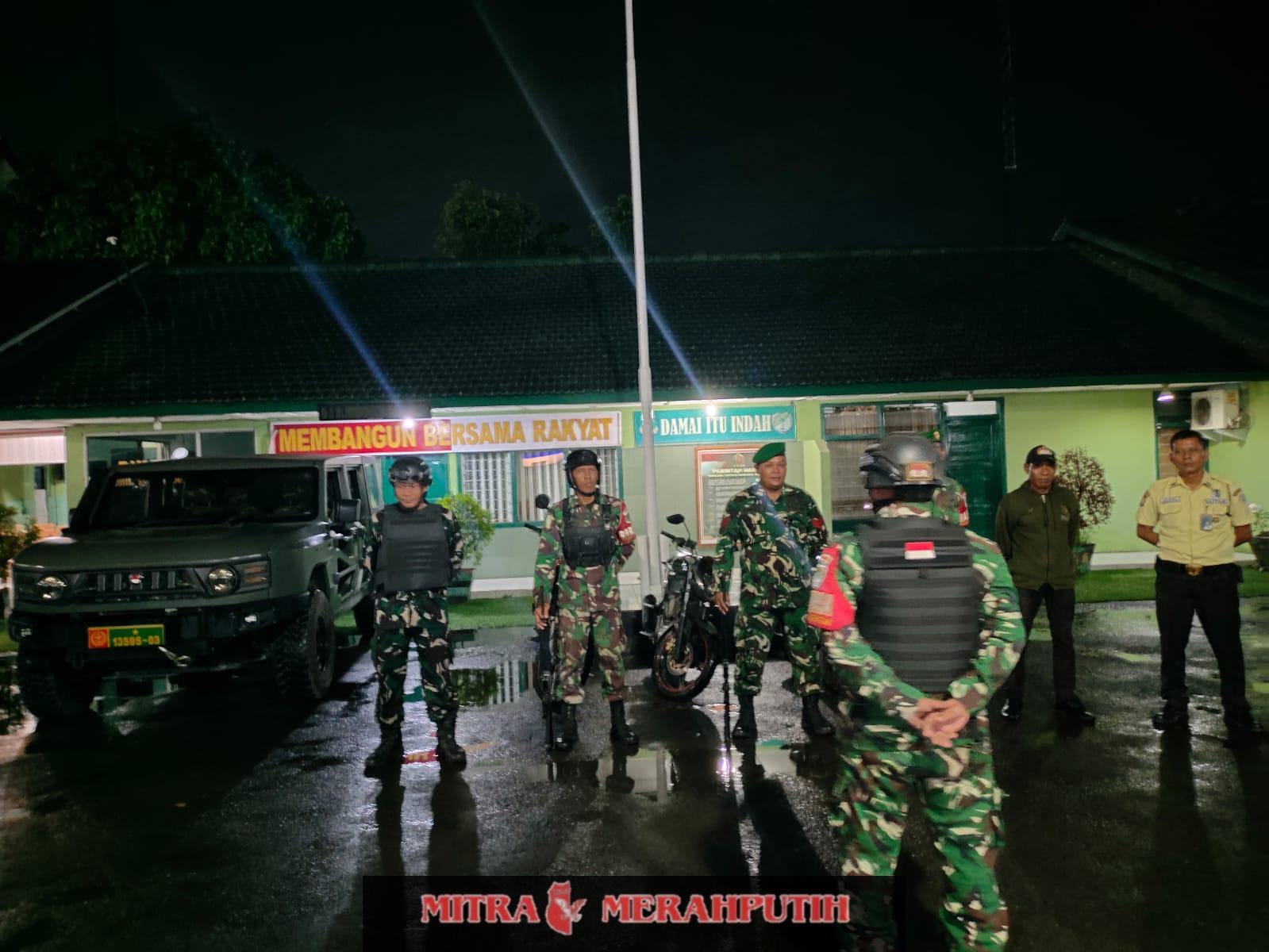 Babinsa Koramil 10/Sepatan Gelar Patroli Siskamling Pastikan Wilayah Kondusif