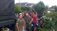 Respon Cepat Banjir Tangerang: Kodim 0510/Tigaraksa Distribusikan Logistik ke Telagabestari Respon Cepat Banjir Tangerang: Kodim 0510/Tigaraksa Distribusikan Logistik ke Telagabestari