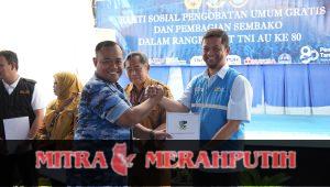 UBP Lontar Bersama Satuan Radar 401 Tanjung Kait Gelar Bakti Sosial, Salurkan 500 Paket Sembako dan Layanan Kesehatan Gratis UBP Lontar Bersama Satuan Radar 401 Tanjung Kait Gelar Bakti Sosial, Salurkan 500 Paket Sembako dan Layanan Kesehatan Gratis