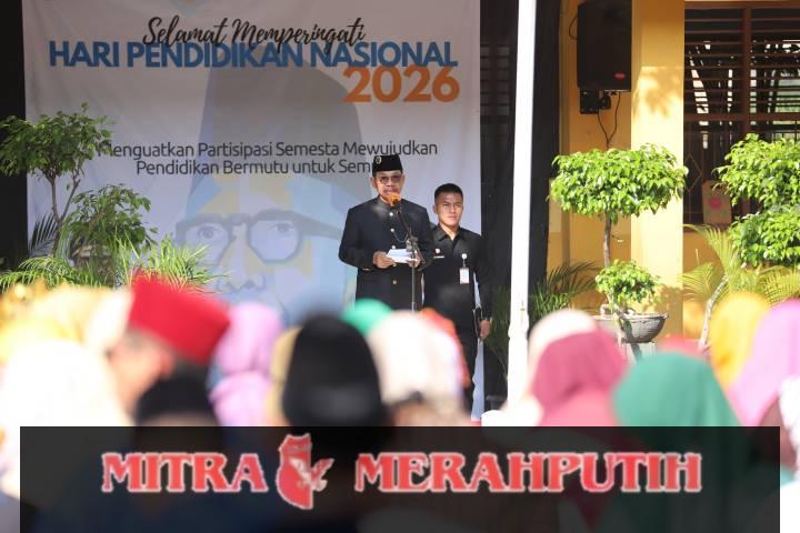Walikota Tangerang Pimpin Apel Hardiknas